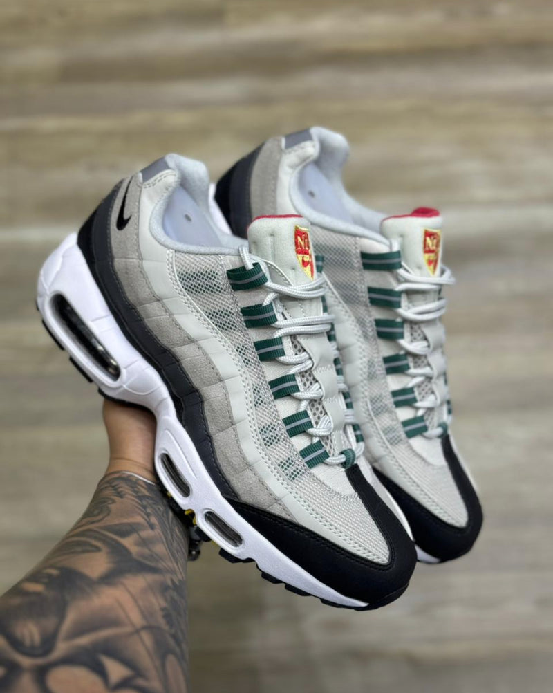 Tênis Air Max 95 Cortez (Branco, Cinza e Verde)