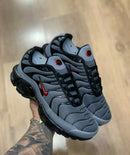 Tênis Air Max TN (Cinza Escuro)