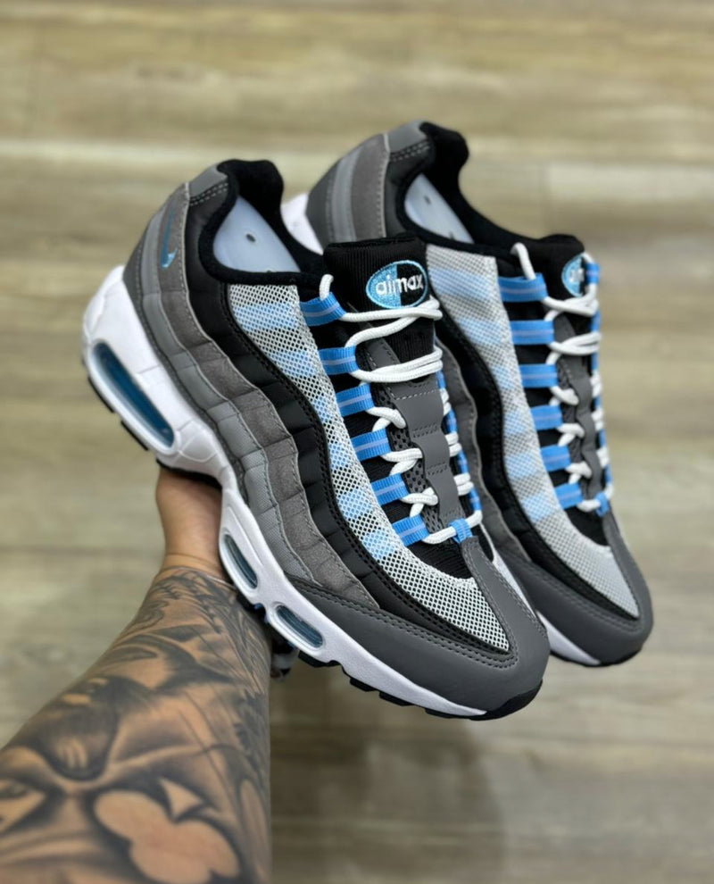 Tênis Air Max 95 Cortez (Cinza, Branco e Azul claro)