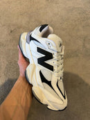 Tênis New Balance 9060