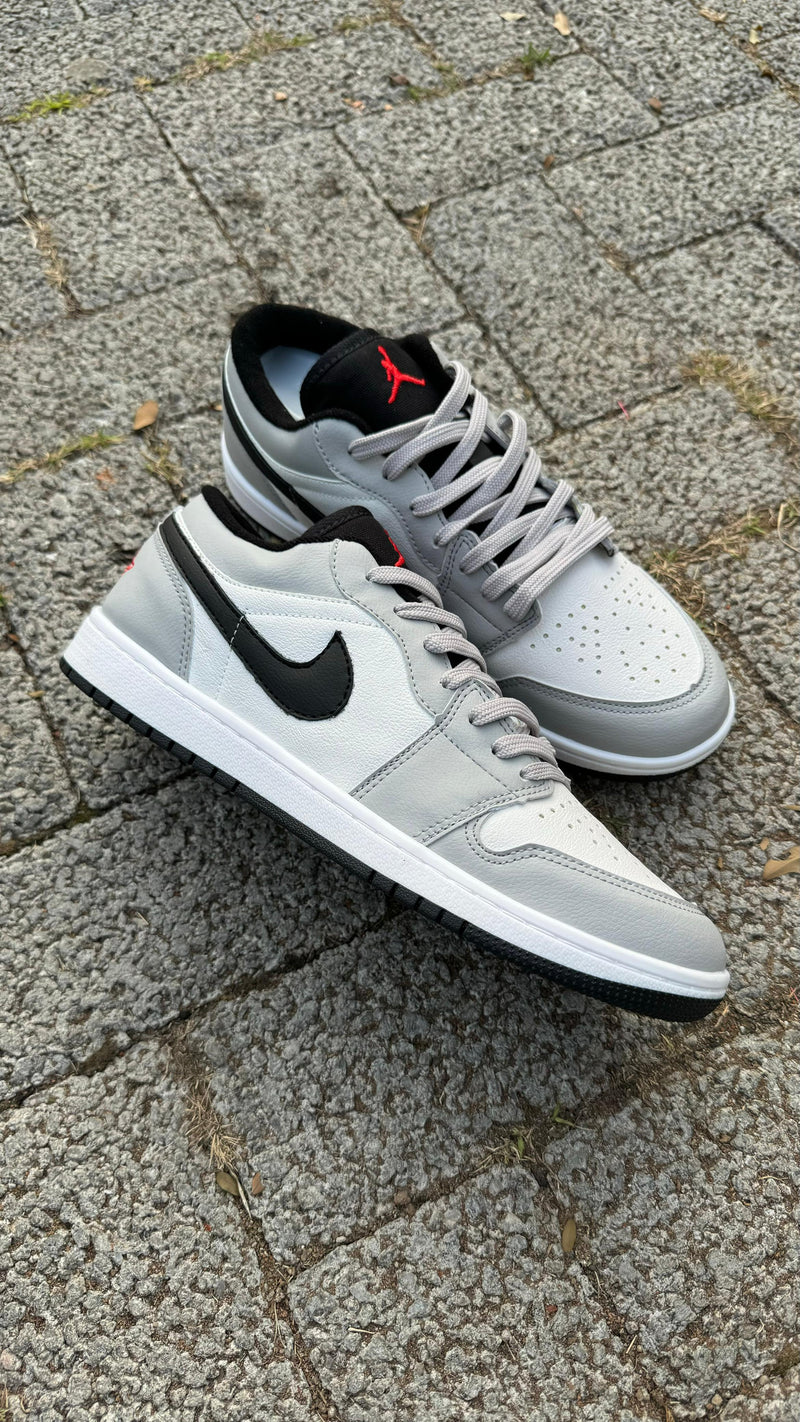 Tênis Air Jordan 1 Low