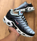 Tênis Nike TN Plus