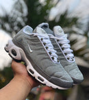Tênis Nike TN Plus