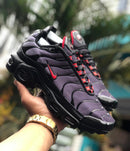 Tênis Nike TN Plus