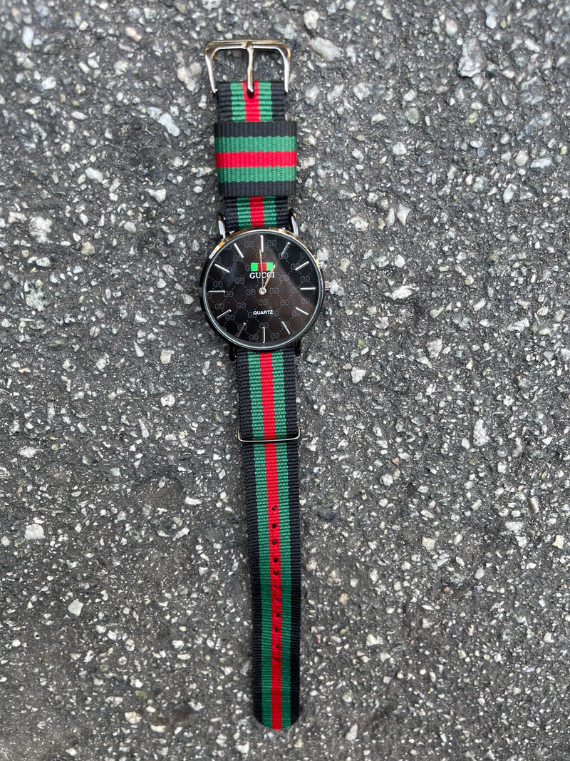 Relógio Gucci Fivelado