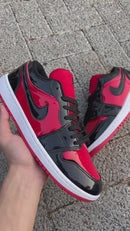 Tênis Air Jordan 1 Low