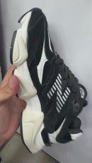 Tênis New Balance 9060 (Preto)